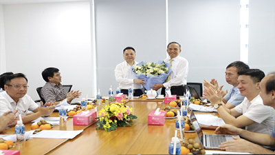 Ngày 14/06/2024, Hiệp hội làm việc với Đoàn giám sát của Quốc hội khóa XV tại văn phòng Hiệp hội về việc thực hiện chính sách, pháp luật về quản lý thị trường bất động sản và phát triển nhà ở xã hội từ năm 2015 đến hết năm 2023