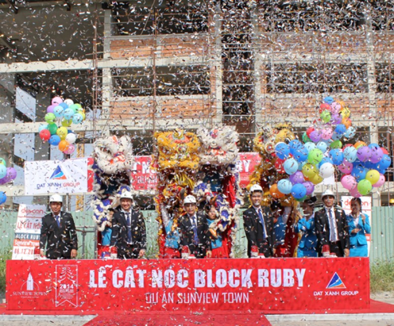 Sunview Town cất nóc tòa nhà block Ruby