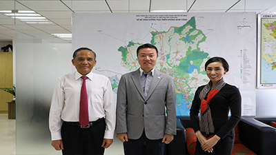Ngày 26/08/2024 ông Lê Hoàng Châu - Chủ tịch Hiệp hội tiếp Chủ tịch Hội Hữu nghị Nhật Bản - Việt Nam ở Osaka tại Văn phòng Hiệp hội 